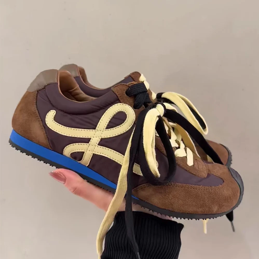 Damen Sportliche Sneaker mit atmungsaktiver Obermaterialkombination und rutschfester Laufsohle Heidi Mode - Image 7