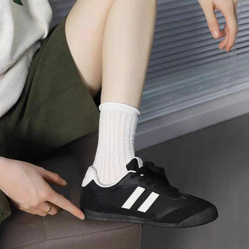 Damen Sportliche Sneaker mit atmungsaktiver Sohle und rutschfester Gummisohle Heidi Mode - Image 6