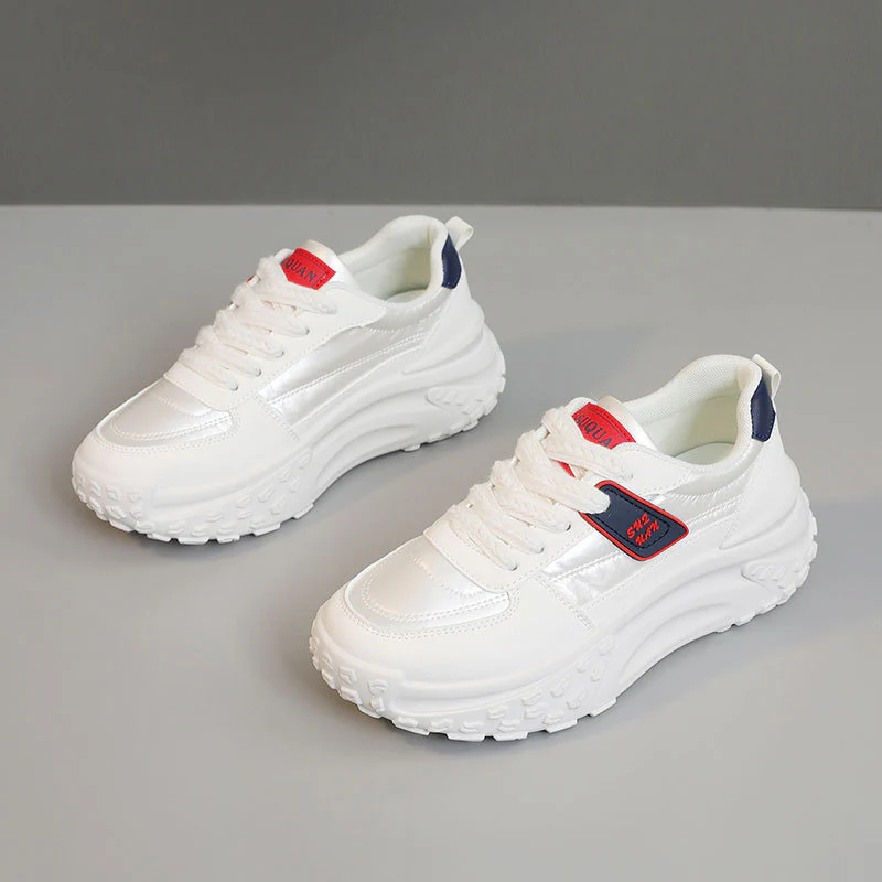 Damen Sportliche Sneaker mit dämpfender und rutschfester Laufsohle Heidi Mode - Image 7