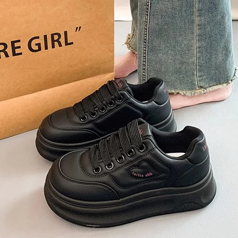 Damen Sportliche Sneaker mit dicker Laufsohle und komfortabler Dämpfung Heidi Mode - Image 4