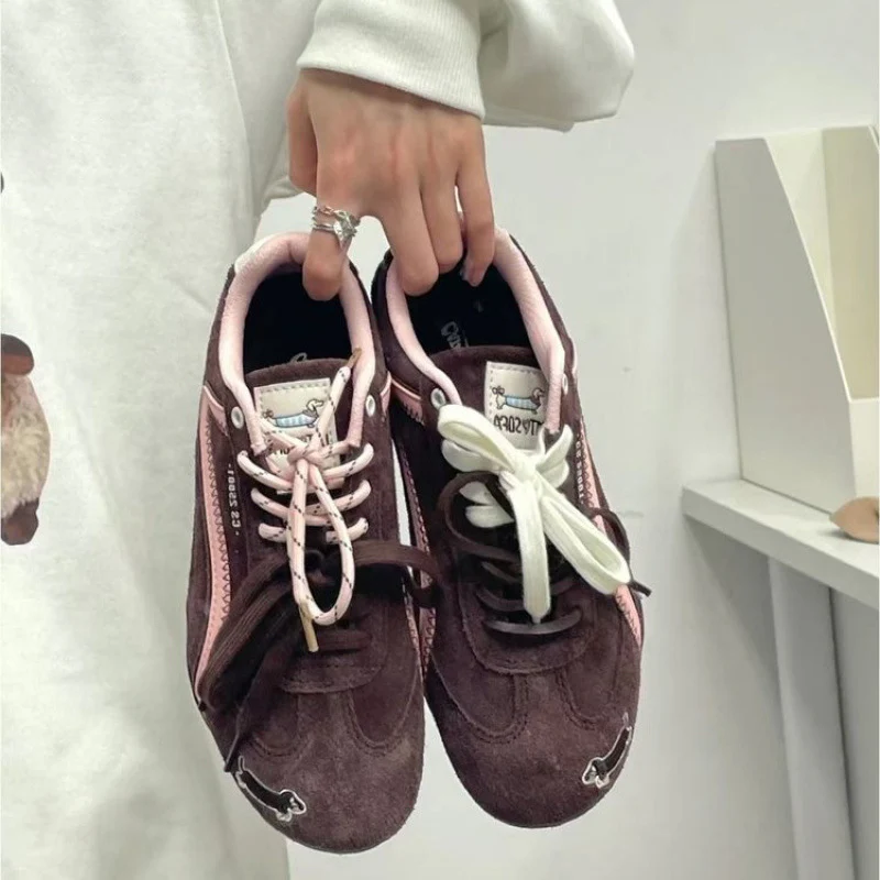 Damen Sportliche Sneaker mit einzigartigem Design und hochwertigen Materialien Heidi Mode - Image 2