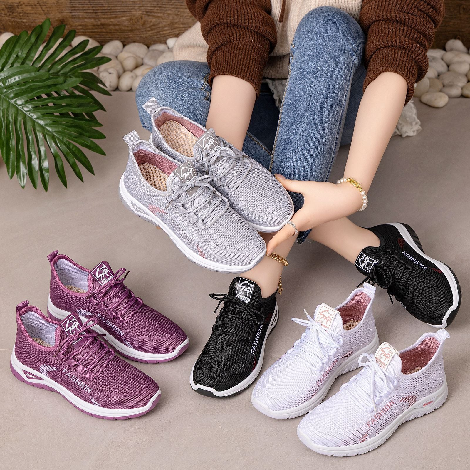 Damen Sportliche Sneaker mit elastischem Strickoberteil und dämpfender Sohle Heidi Mode - Image 4