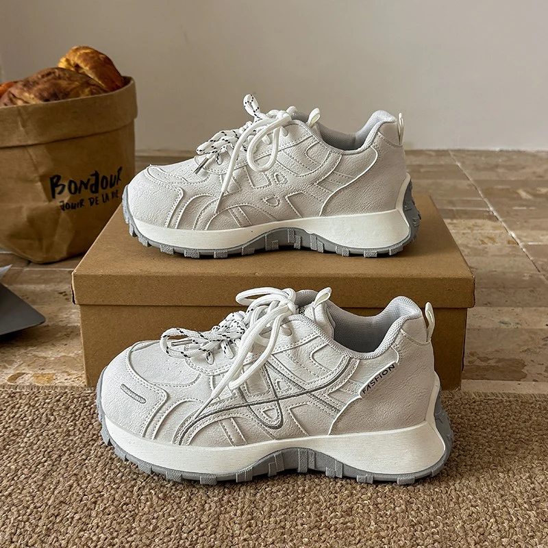 Damen Sportliche Sneaker mit ergonomischer Dämpfung und atmungsaktivem Obermaterial Heidi Mode - Image 3