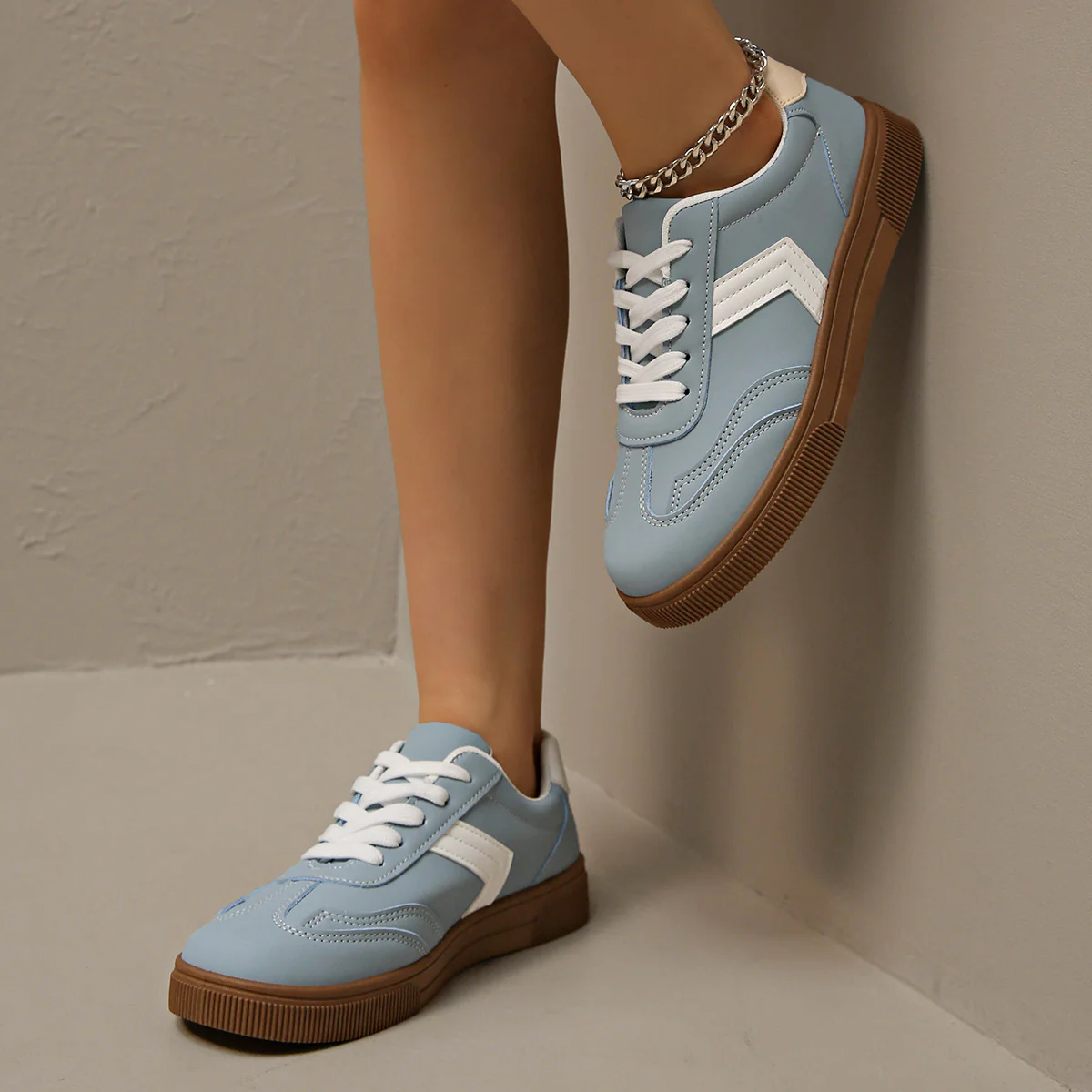 Damen Sportliche Sneaker mit flexiblem Sohlenprofil und atmungsaktivem Obermaterial Heidi Mode - Image 8