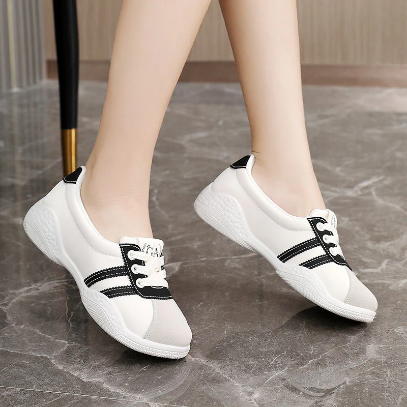 Damen sportliche Sneaker mit gepolstertem Innenbereich und rutschfester Sohle Heidi Mode - Image 4