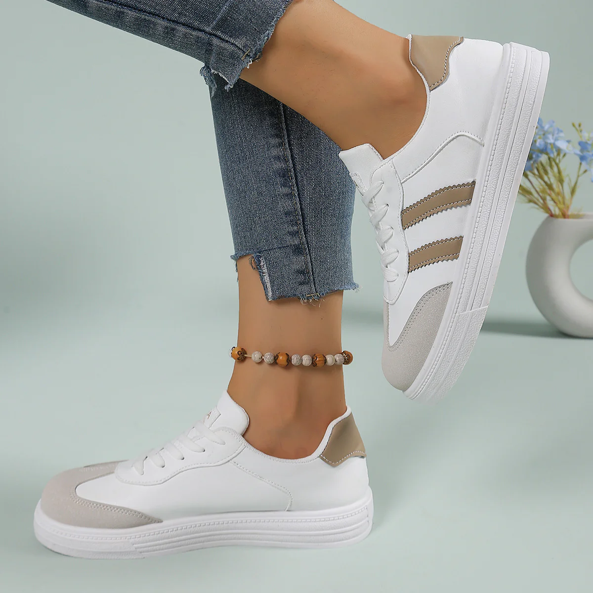 Damen Sportliche Sneaker mit gepolsterter Innensohle und atmungsaktivem Obermaterial Heidi Mode - Image 2