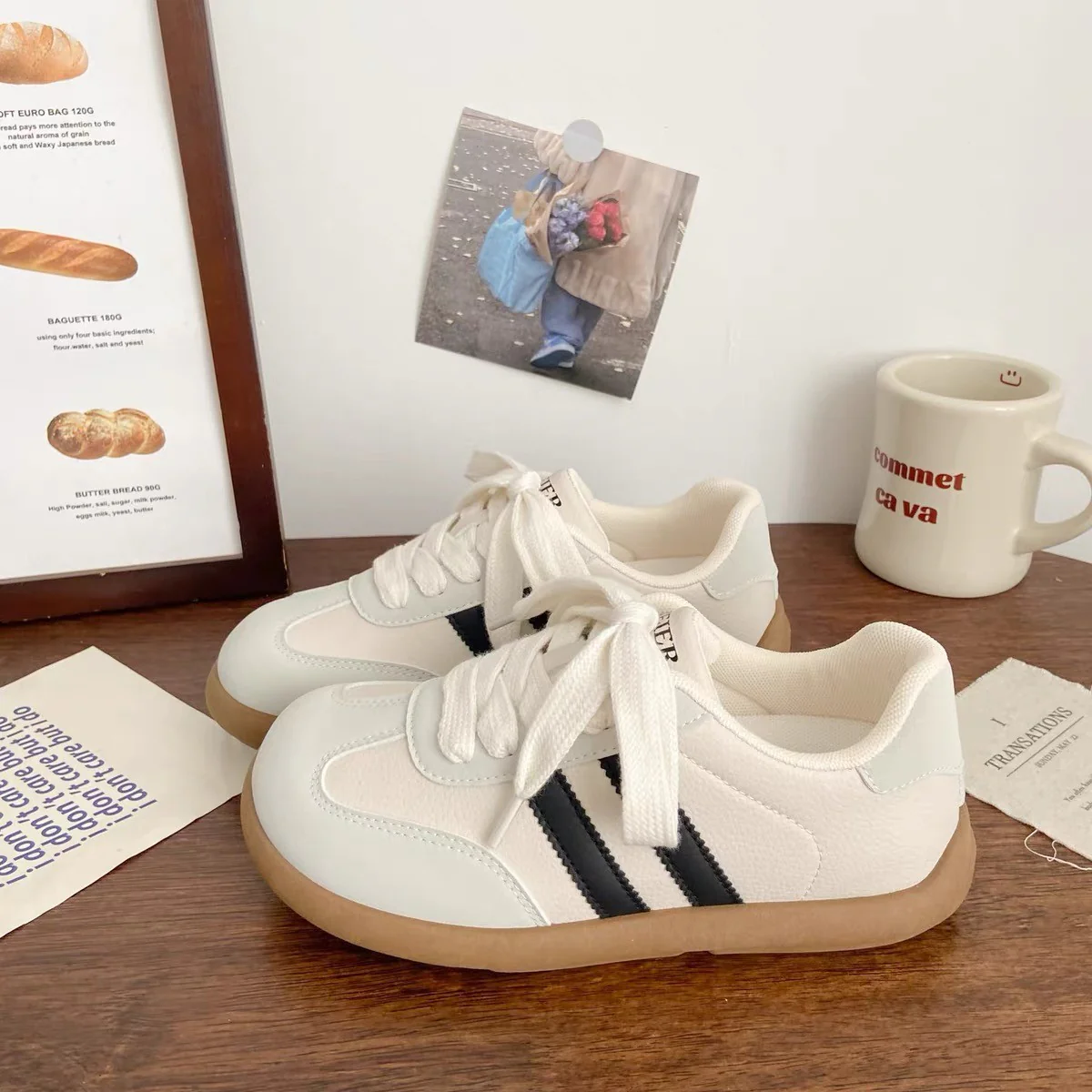 Damen Sportliche Sneaker mit gepolsterter Innensohle und rutschfester Sohle Heidi Mode - Image 6