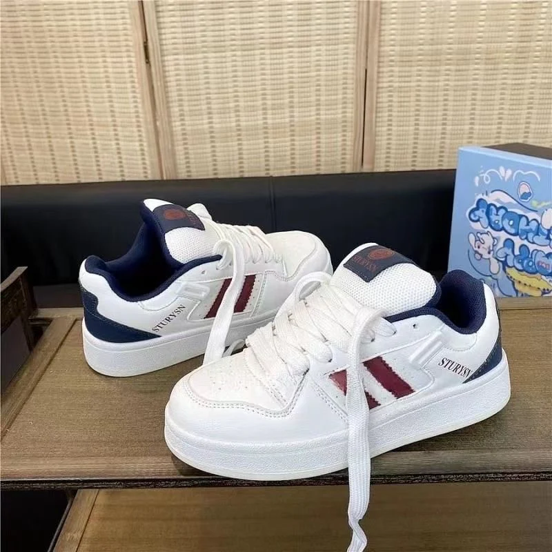 Damen Sportliche Sneaker mit gepolsterter Laufsohle und atmungsaktivem Obermaterial Heidi Mode - Image 11