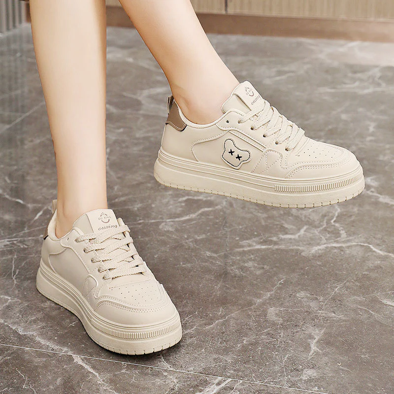 Damen Sportliche Sneaker mit gepolsterter Laufsohle und atmungsaktiver Obermaterialkombination Heidi Mode - Image 3