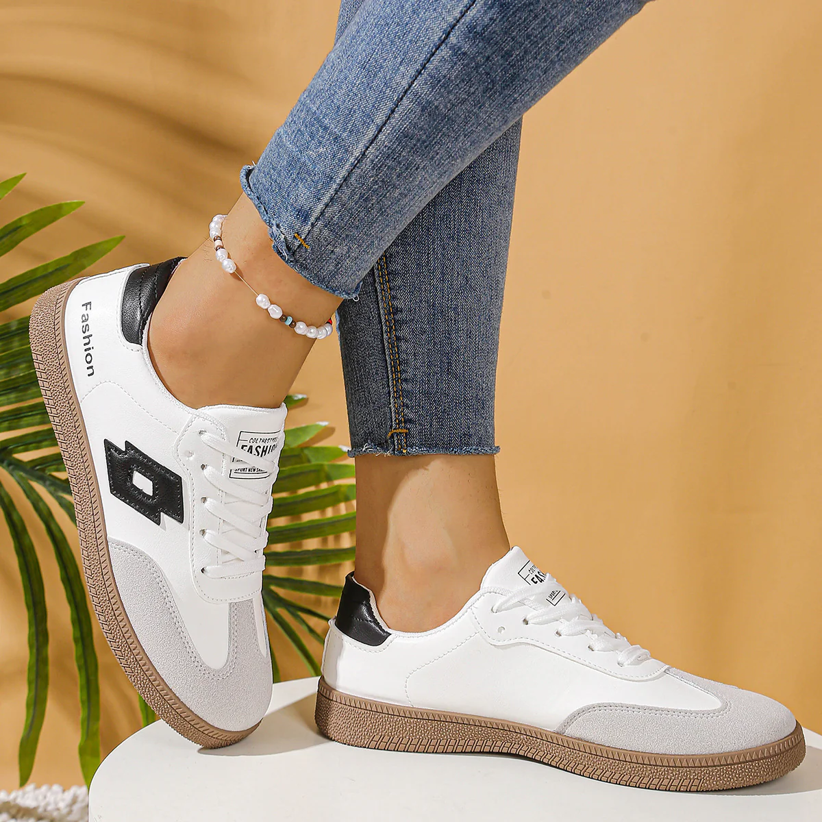 Damen Sportliche Sneaker mit hochwertiger Oberflächenstruktur und rutschfester Sohle Heidi Mode - Image 3