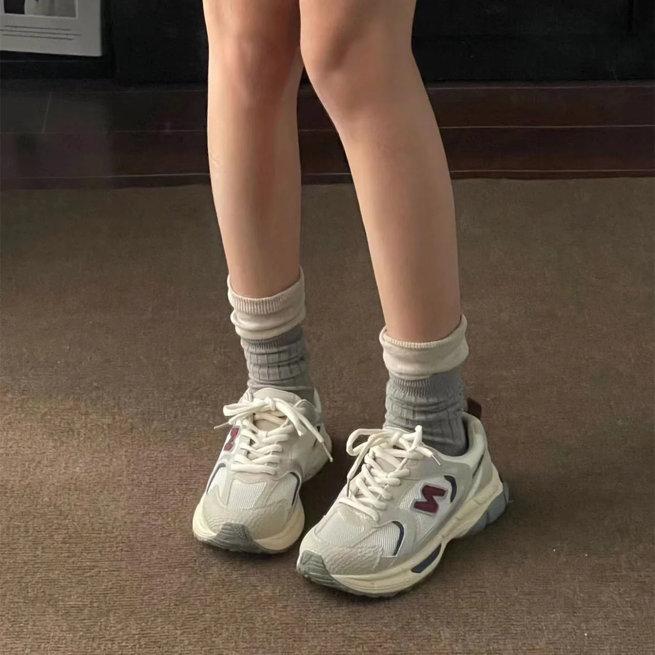 Damen Sportliche Sneaker mit innovativer Dämpfungstechnologie und atmungsaktivem Obermaterial Heidi Mode - Image 2