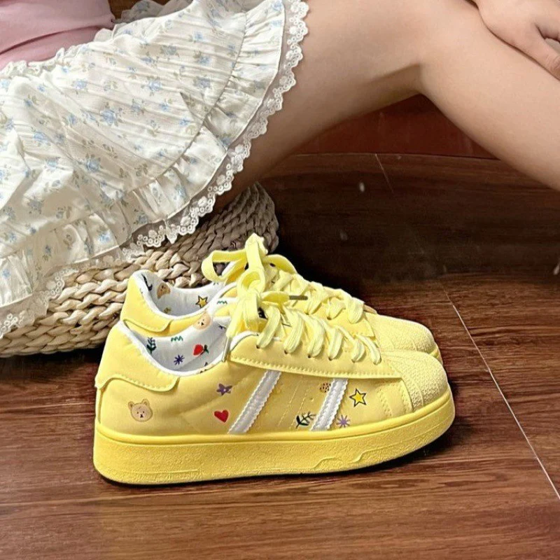 Damen Sportliche Sneaker mit klassischem Design und dämpfender Sohle Heidi Mode