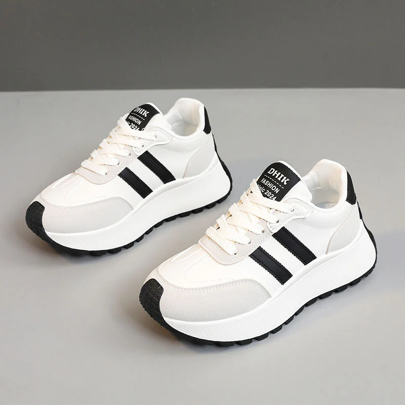 Damen Sportliche Sneaker mit modernem Profil und rutschfester Laufsohle Heidi Mode - Image 4
