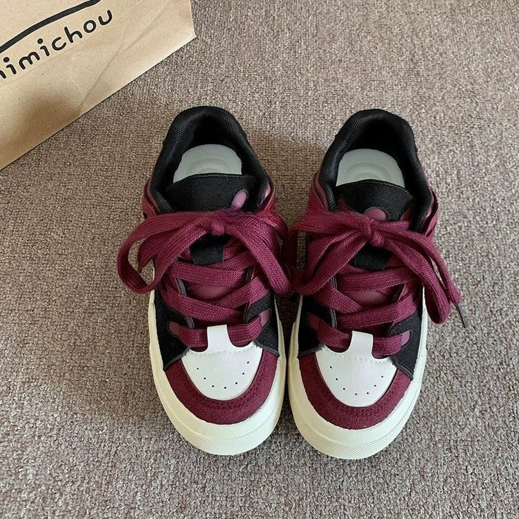 Damen Sportliche Sneaker mit modernen Akzenten und bequemer Dämpfung Heidi Mode - Image 2