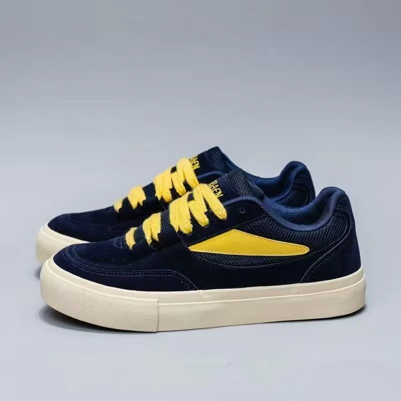 Damen Sportliche Sneaker mit modischem Veloursleder und bequemer Gummisohle Heidi Mode - Image 3