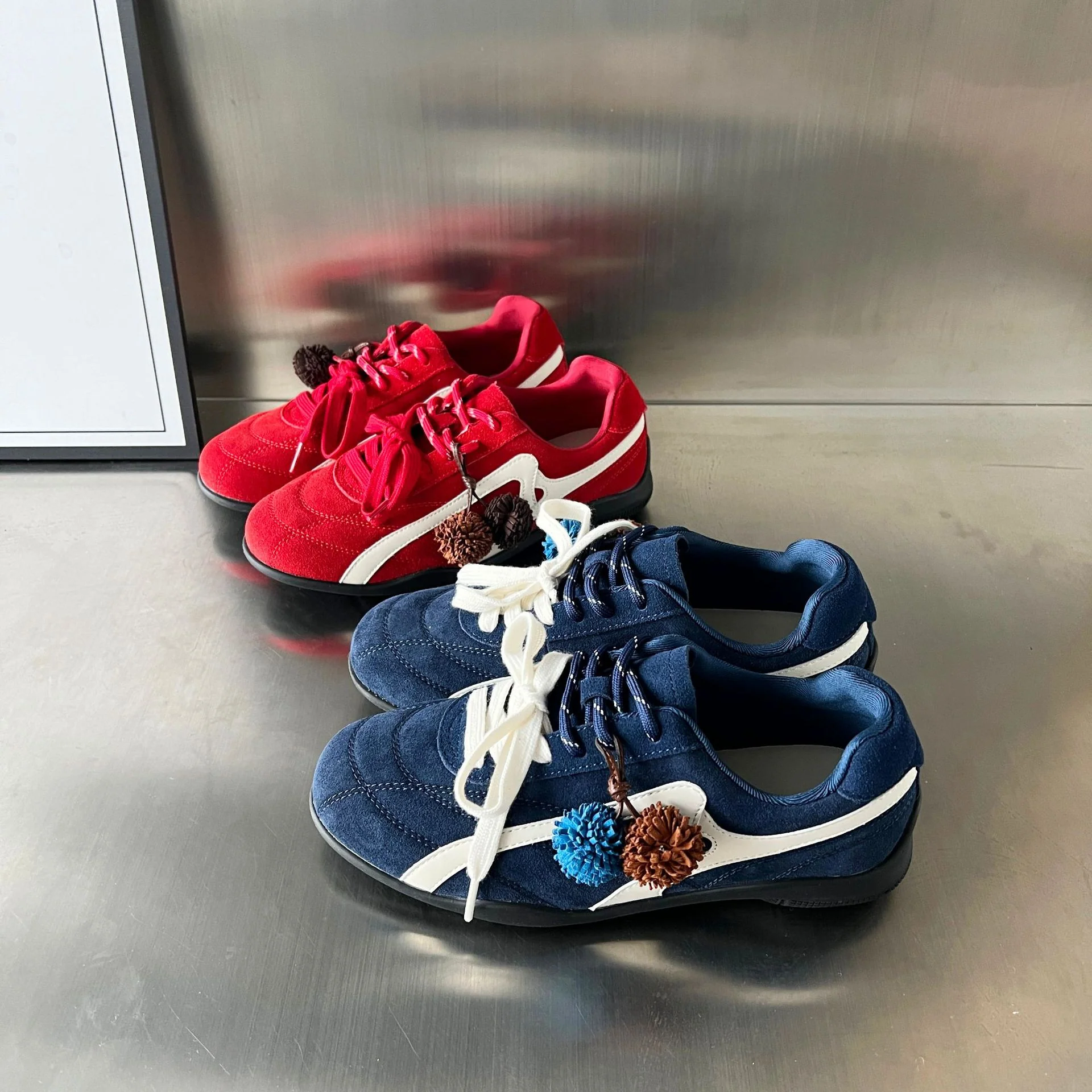 Damen Sportliche Sneaker mit Premium Wildleder und innovativer Dämpfungstechnologie Heidi Mode - Image 3
