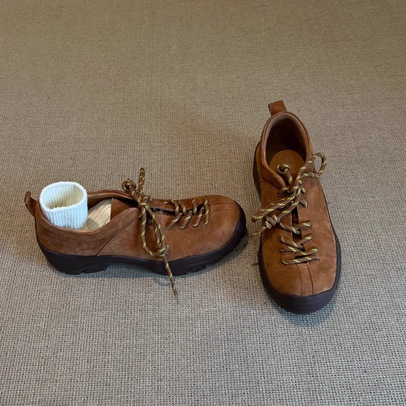 Damen Sportliche Sneaker mit samtiger Wildlederoberfläche und rutschfester Sohle Heidi Mode