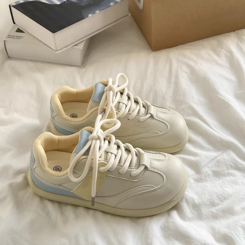 Damen Sportliche Sneakers mit atmungsaktivem Material Heidi Mode - Image 3