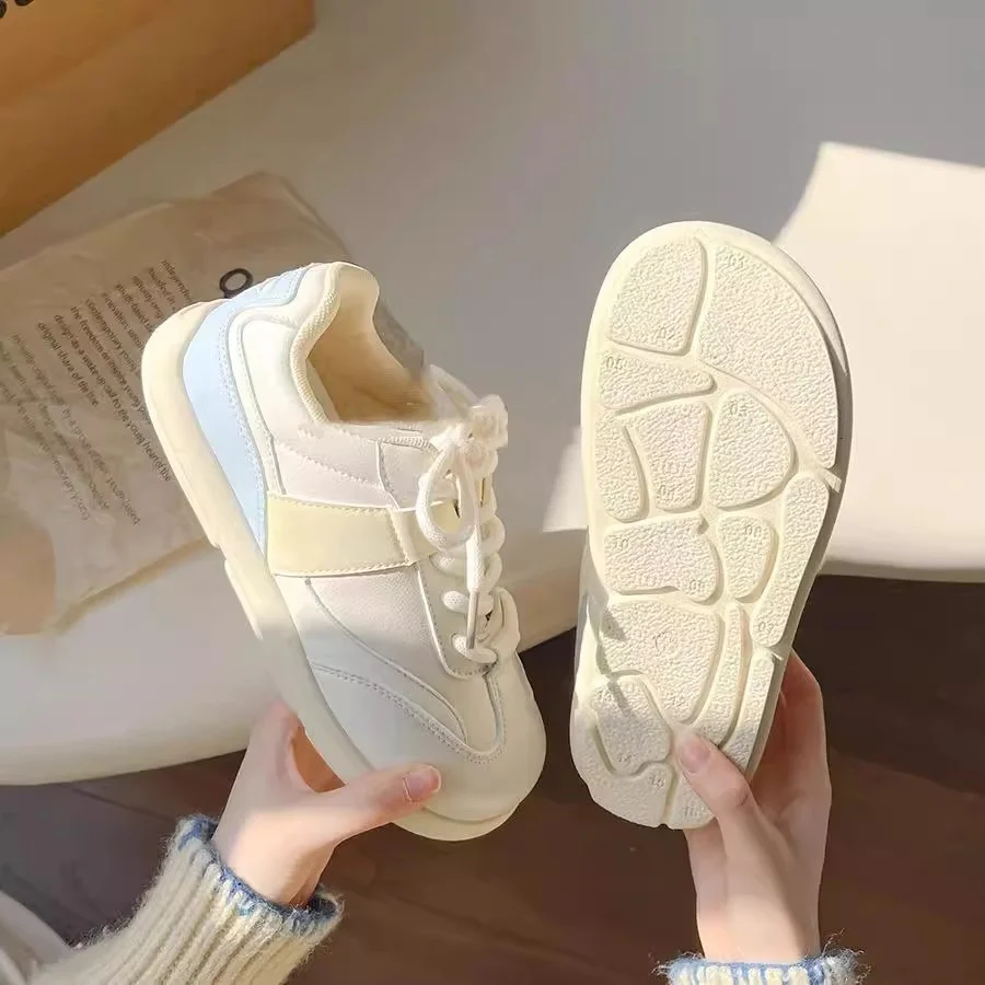 Damen Sportliche Sneakers mit atmungsaktivem Material Heidi Mode - Image 7