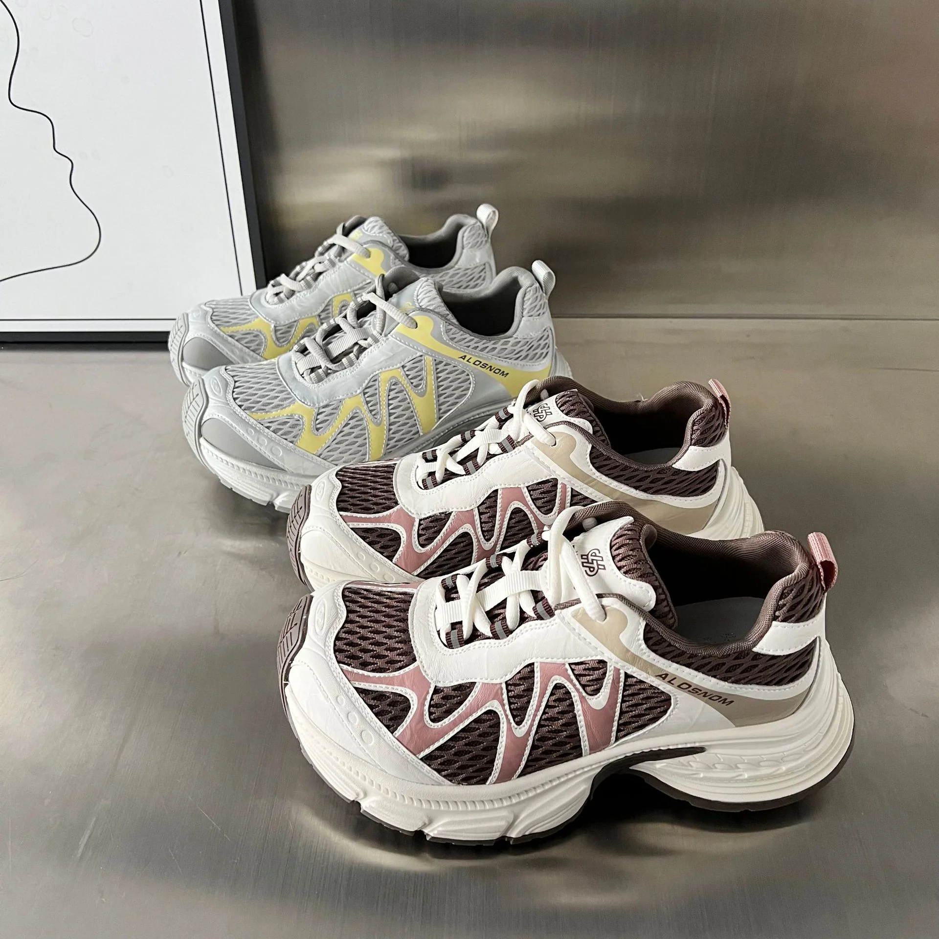 Damen Sportliche Sneakers mit atmungsaktivem Mesh-Obermaterial und ergonomischem Fußbett Heidi Mode - Image 3