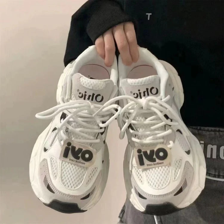 Damen Sportliche Sneakers mit atmungsaktivem Mesh-Obermaterial und gepolsterter Sohle Heidi Mode - Image 3