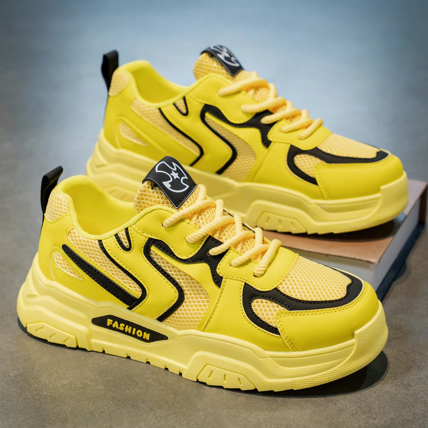 Damen Sportliche Sneakers mit atmungsaktivem Mesh-Obermaterial und rutschfester Sohle Heidi Mode - Image 3