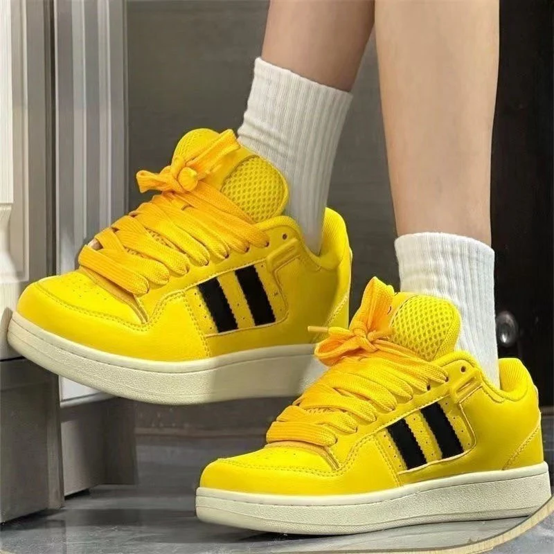 Damen Sportliche Sneakers mit atmungsaktivem Mesh und eleganter Schnürung Heidi Mode