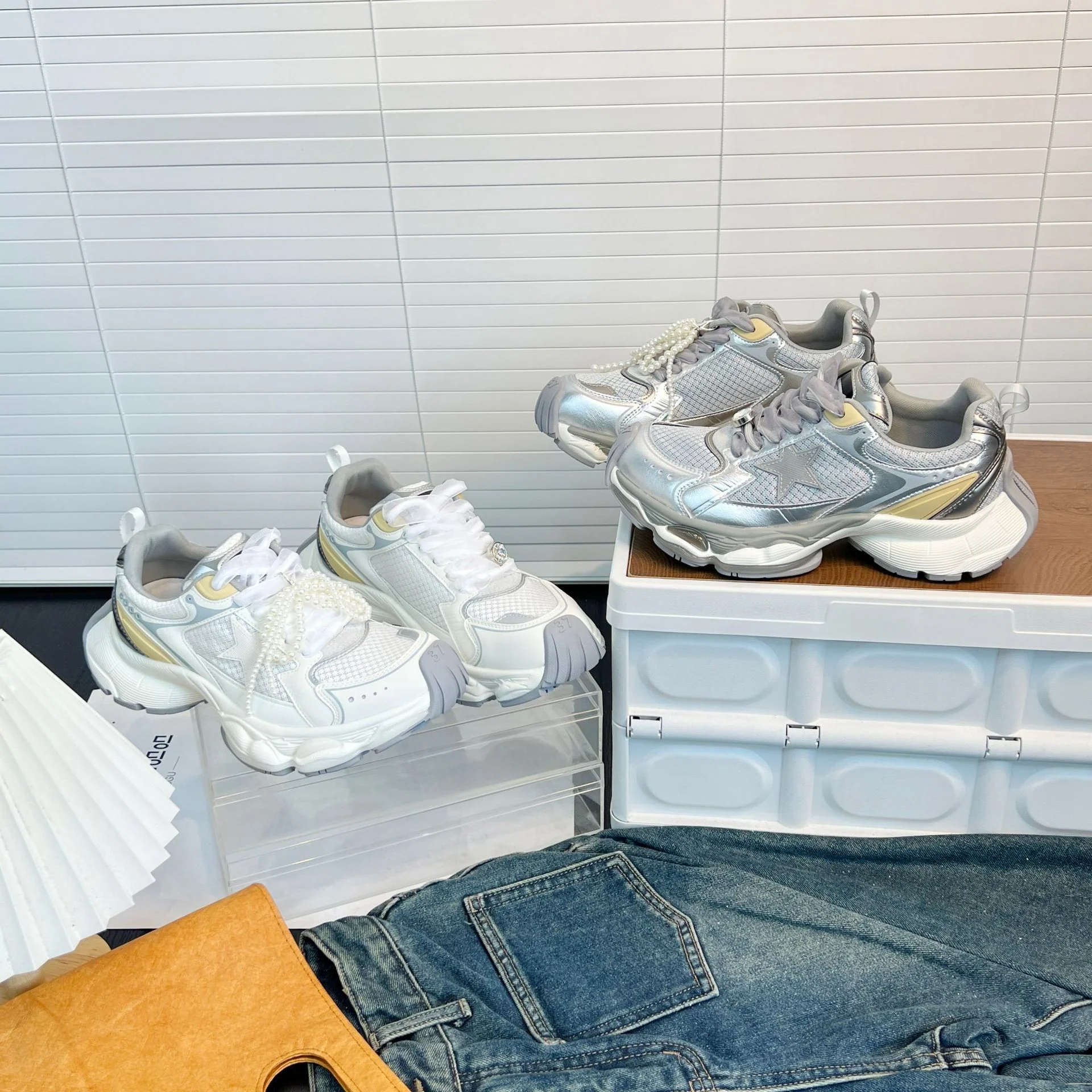 Damen Sportliche Sneakers mit atmungsaktivem Mesh und innovativem Dämpfungssystem Heidi Mode - Image 3