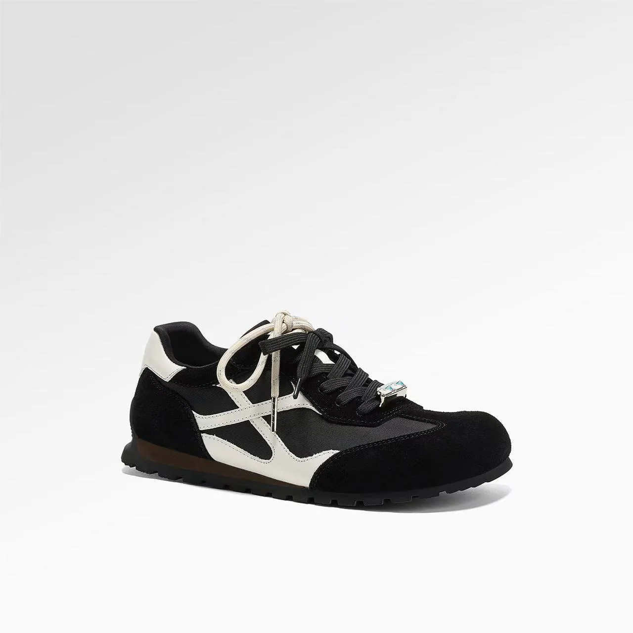Damen Sportliche Sneakers mit atmungsaktivem Mesh und metallic Glanz Heidi Mode - Image 8
