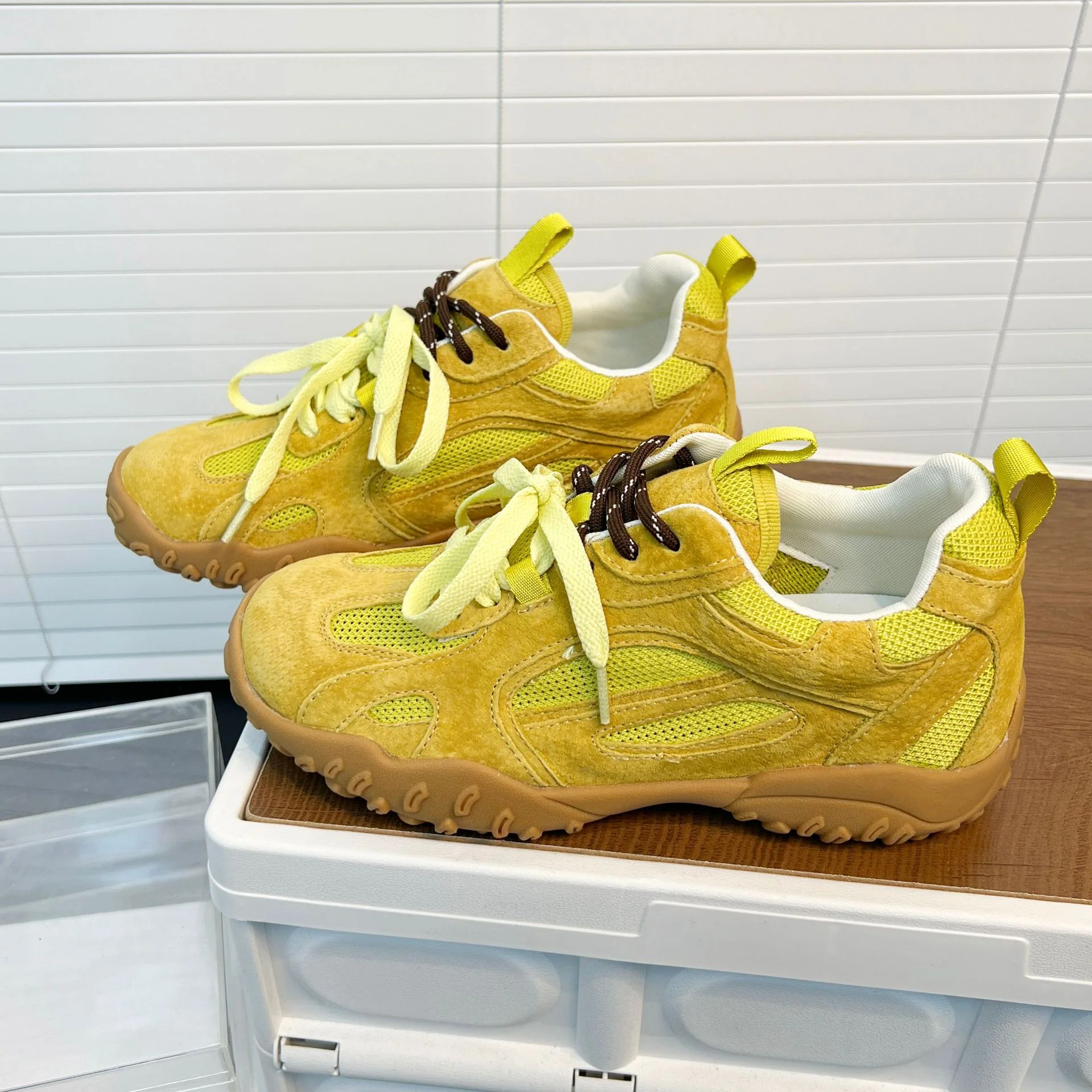 Damen Sportliche Sneakers mit atmungsaktivem Mesh und rutschfester Sohle Heidi Mode