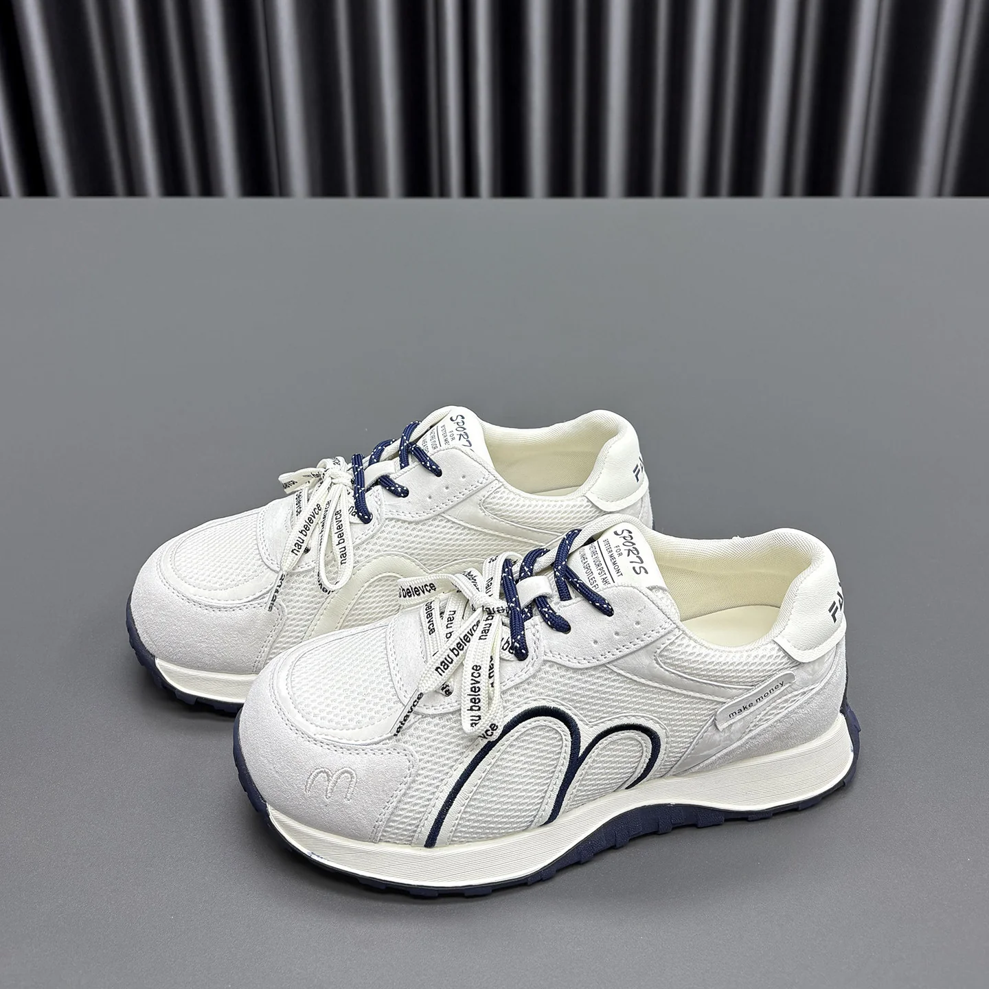 Damen Sportliche Sneakers mit atmungsaktivem Obermaterial und dämpfender Sohle Heidi Mode - Image 8