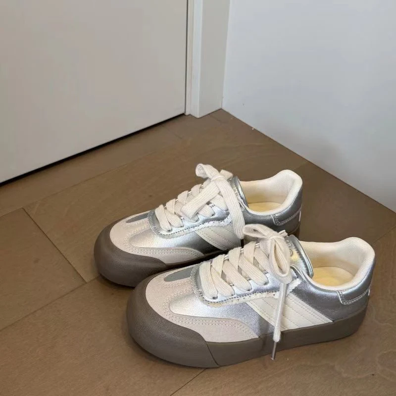 Damen Sportliche Sneakers mit atmungsaktivem Obermaterial und rutschfester Laufsohle Heidi Mode - Image 6