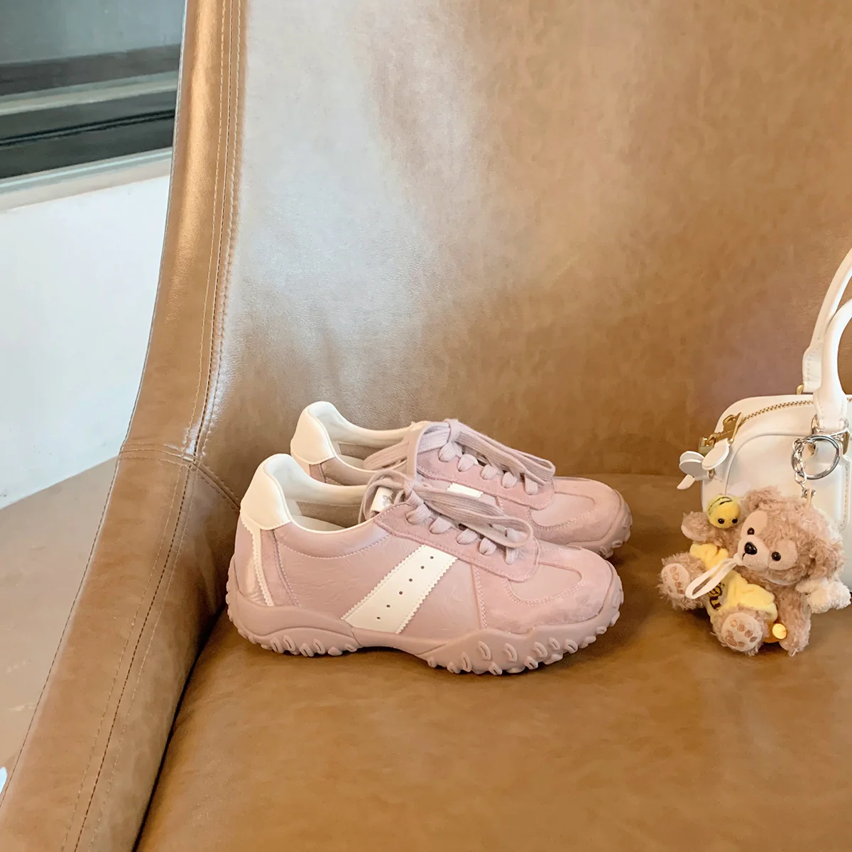 Damen sportliche Sneakers mit atmungsaktivem Obermaterial und rutschfester Sohle Heidi Mode - Image 7