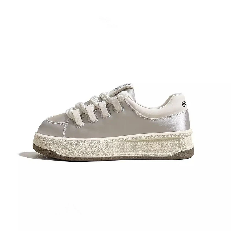 Damen Sportliche Sneakers mit atmungsaktivem Obermaterial und rutschfester Sohle Heidi Mode - Image 5