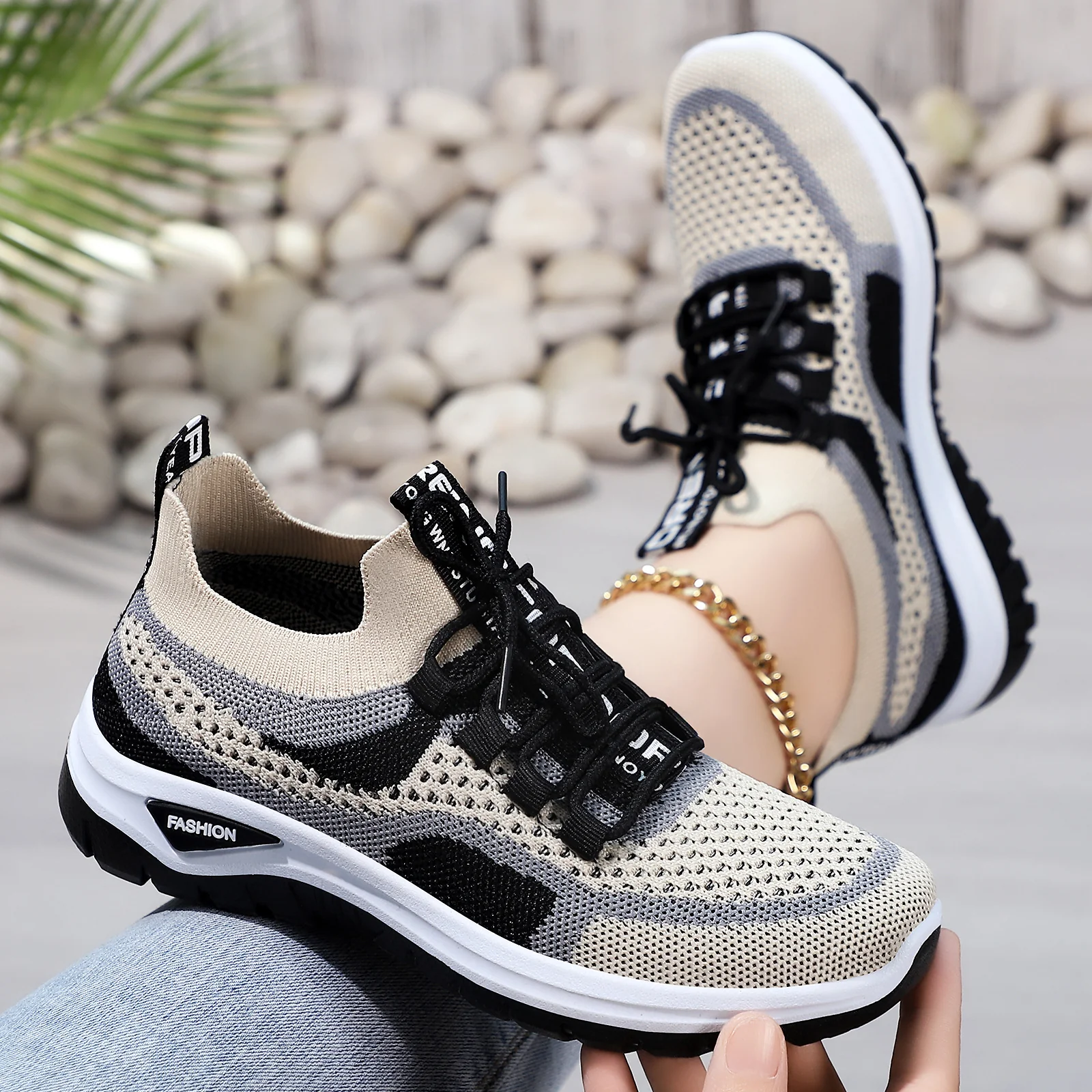 Damen Sportliche Sneakers mit atmungsaktivem Strickobermaterial Heidi Mode - Image 2