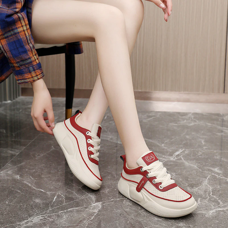 Damen Sportliche Sneakers mit atmungsaktiven Mesh-Einsätzen und rutschfester Sohle Heidi Mode - Image 3