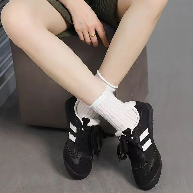 Damen Sportliche Sneakers mit atmungsaktiver Mesh-Konstruktion und rutschfester Sohle Heidi Mode - Image 2