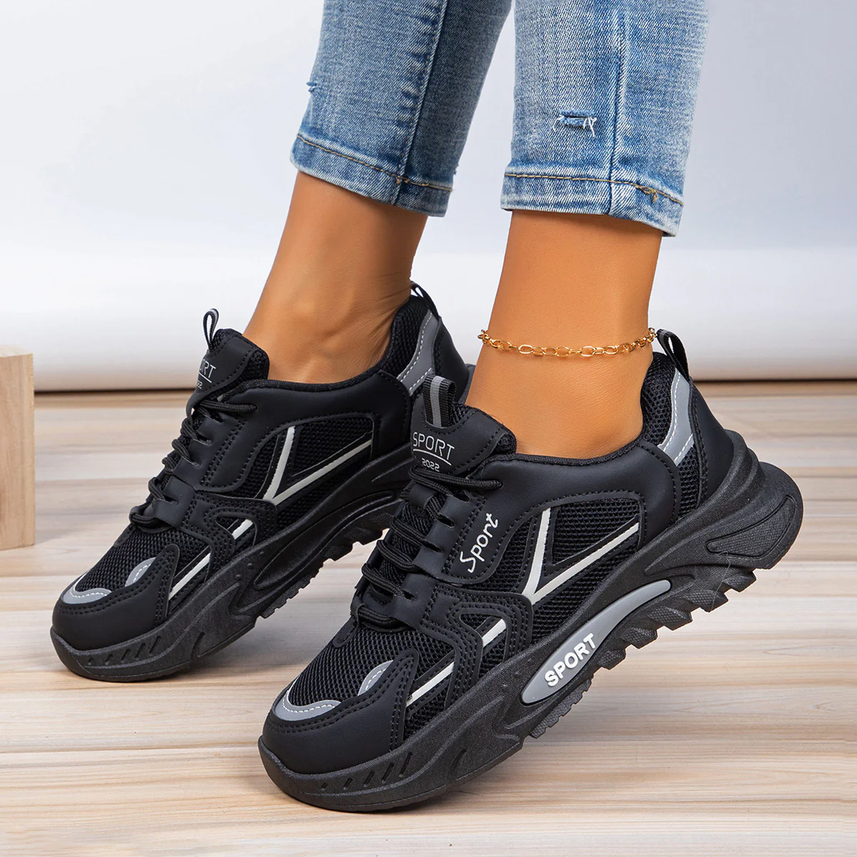 Damen Sportliche Sneakers mit atmungsaktiver Mesh-Konstruktion und stoßdämpfender Sohle Heidi Mode