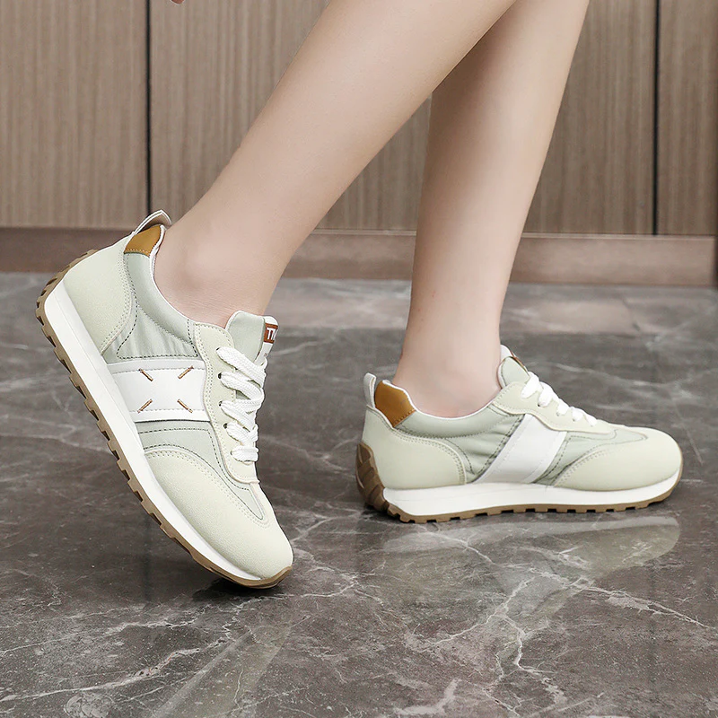 Damen sportliche Sneakers mit atmungsaktiver Mesh-Oberfläche und dämpfendem Sohlenprofil Heidi Mode - Image 3