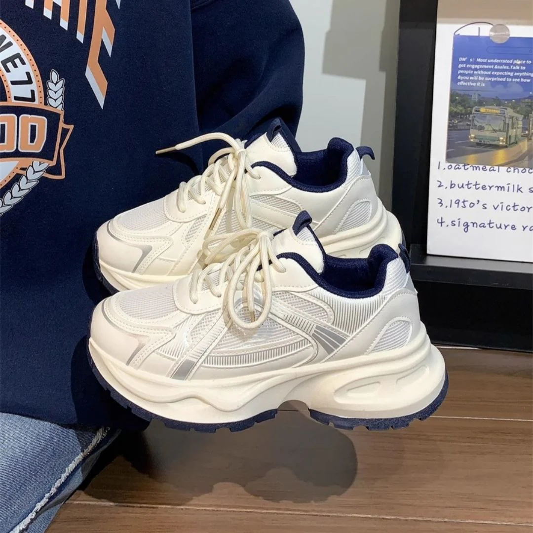 Damen Sportliche Sneakers mit atmungsaktiver Mesh-Oberfläche und dämpfender Sohle Heidi Mode - Image 6