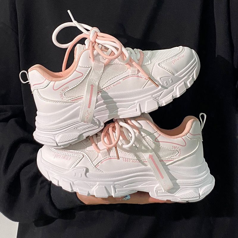 Damen sportliche Sneakers mit atmungsaktiver Mesh-Oberfläche und dämpfender Sohle Heidi Mode - Image 4