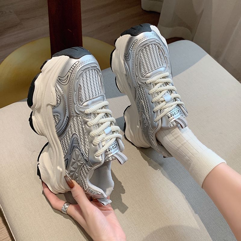 Damen Sportliche Sneakers mit atmungsaktiver Mesh-Oberfläche und designstarker Dämpfung Heidi Mode - Image 3
