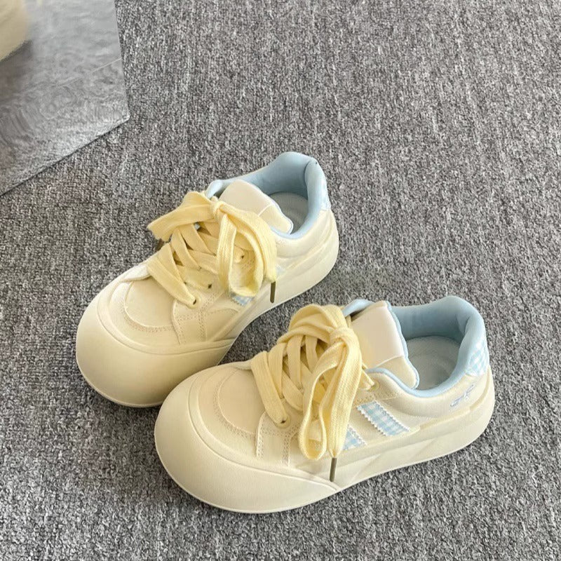 Damen Sportliche Sneakers mit atmungsaktiver Mesh-Oberfläche und innovativem Schnürsystem Heidi Mode - Image 6