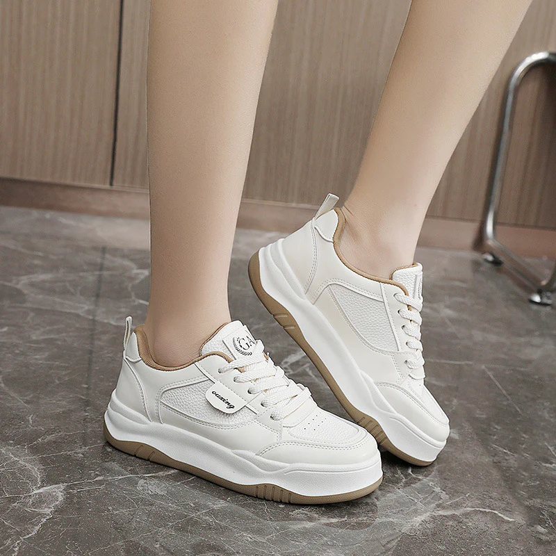 Damen Sportliche Sneakers mit atmungsaktiver Mesh-Oberfläche und komfortablem Sohlenprofil Heidi Mode - Image 4