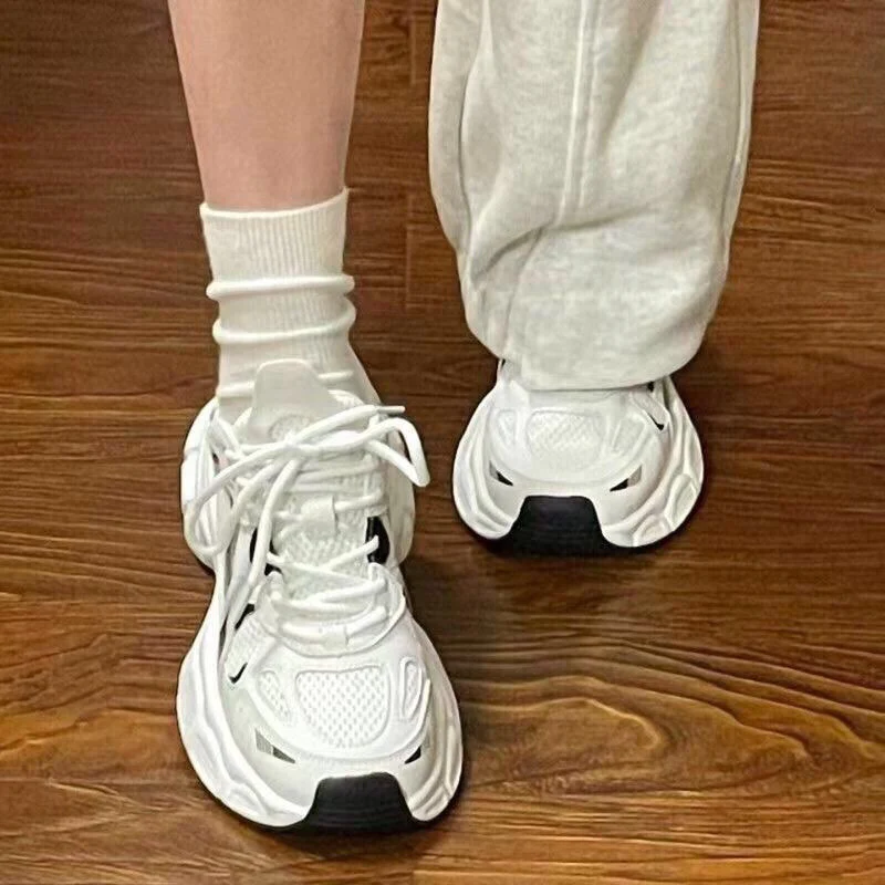 Damen Sportliche Sneakers mit atmungsaktiver Mesh-Oberfläche und reaktionsfreudiger Dämpfung Heidi Mode - Image 4