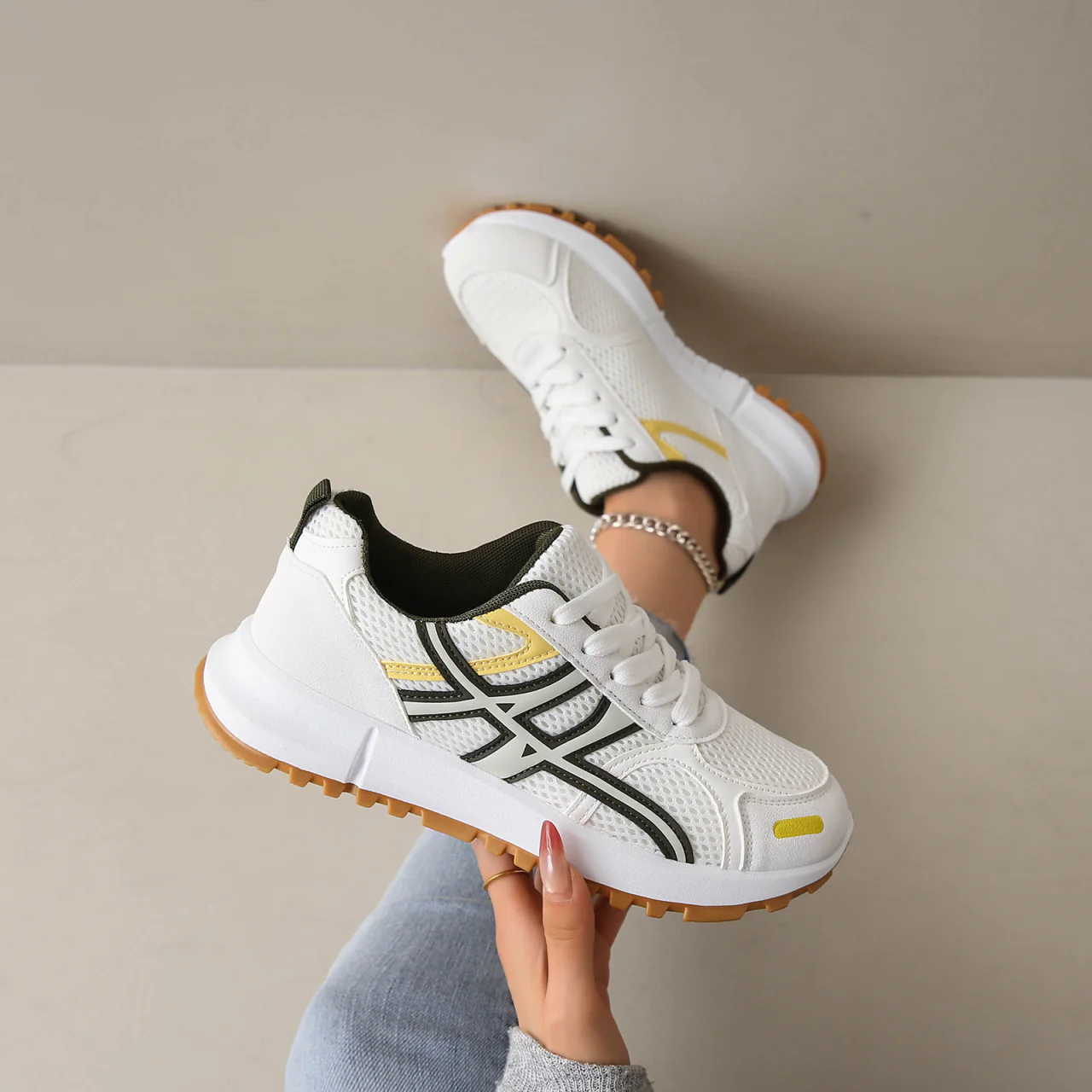 Damen Sportliche Sneakers mit atmungsaktiver Mesh-Oberfläche und rutschfester Laufsohle Heidi Mode