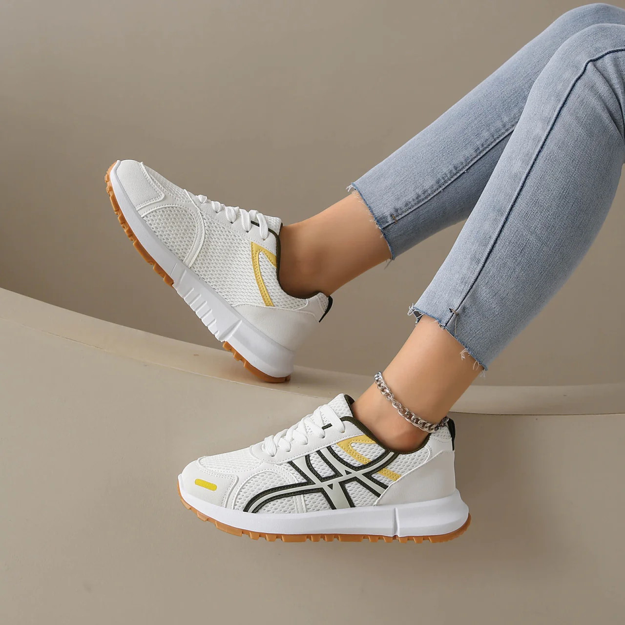Damen Sportliche Sneakers mit atmungsaktiver Mesh-Oberfläche und rutschfester Laufsohle Heidi Mode - Image 3