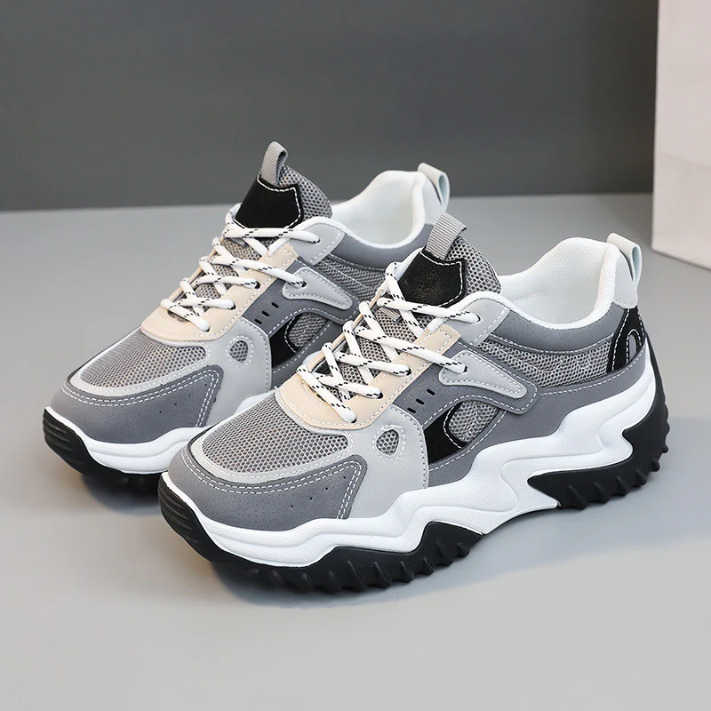 Damen Sportliche Sneakers mit atmungsaktiver Netzstruktur und griffiger Sohle Heidi Mode - Image 6