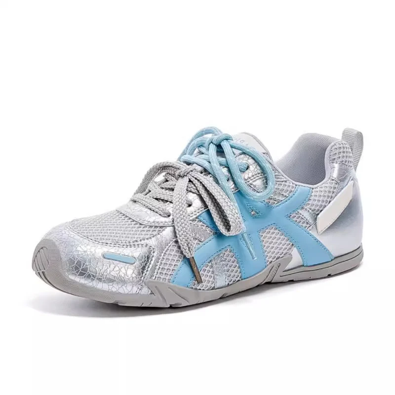Damen Sportliche Sneakers mit atmungsaktiver Netzstruktur und reflektierenden Akzenten Heidi Mode - Image 5