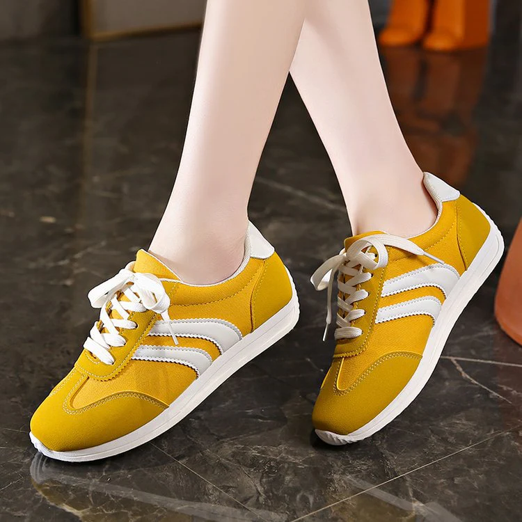 Damen Sportliche Sneakers mit atmungsaktiver Oberflächenstruktur und rutschfester Sohle Heidi Mode - Image 4